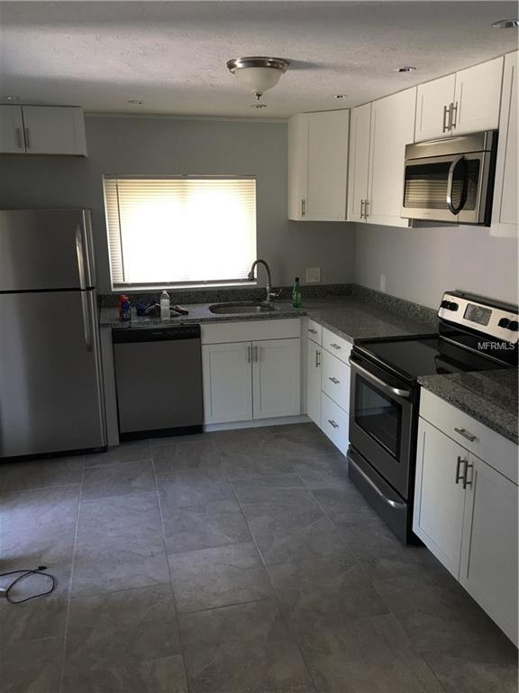 6541 AVENUE D, SARASOTA, Florida 34231, 2 Bedrooms Bedrooms, 3 Rooms Rooms,2 BathroomsBathrooms,Residential,For sale,AVENUE D,A4209559