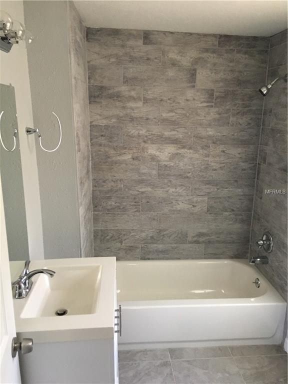 6541 AVENUE D, SARASOTA, Florida 34231, 2 Bedrooms Bedrooms, 3 Rooms Rooms,2 BathroomsBathrooms,Residential,For sale,AVENUE D,A4209559