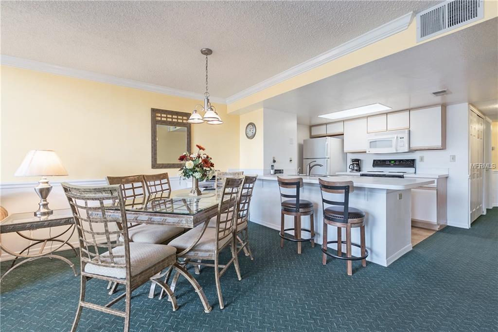 2470 SWEETWATER CLUB CIRCLE, KISSIMMEE, Florida 34746, 3 Bedrooms Bedrooms, 6 Rooms Rooms,2 BathroomsBathrooms,Residential,For sale,SWEETWATER CLUB,O5561329