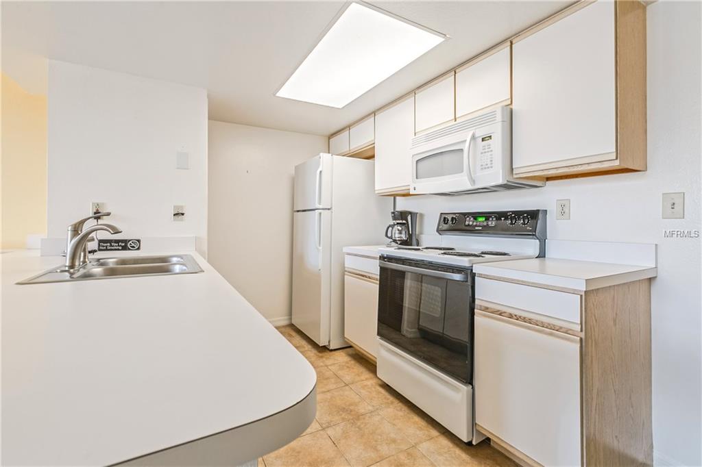 2470 SWEETWATER CLUB CIRCLE, KISSIMMEE, Florida 34746, 3 Bedrooms Bedrooms, 6 Rooms Rooms,2 BathroomsBathrooms,Residential,For sale,SWEETWATER CLUB,O5561329