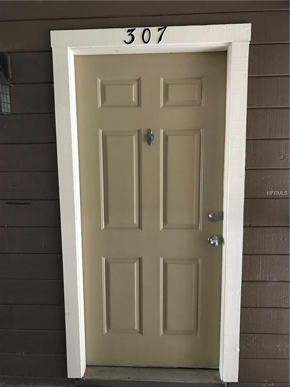 236 AFTON SQUARE, ALTAMONTE SPRINGS, Florida 32714, 1 Bedroom Bedrooms, 3 Rooms Rooms,1 BathroomBathrooms,Residential,For sale,AFTON,O5561780