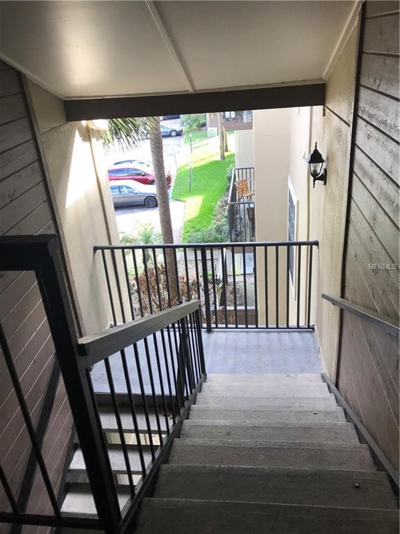 236 AFTON SQUARE, ALTAMONTE SPRINGS, Florida 32714, 1 Bedroom Bedrooms, 3 Rooms Rooms,1 BathroomBathrooms,Residential,For sale,AFTON,O5561780