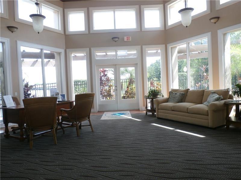 236 AFTON SQUARE, ALTAMONTE SPRINGS, Florida 32714, 1 Bedroom Bedrooms, 3 Rooms Rooms,1 BathroomBathrooms,Residential,For sale,AFTON,O5561780