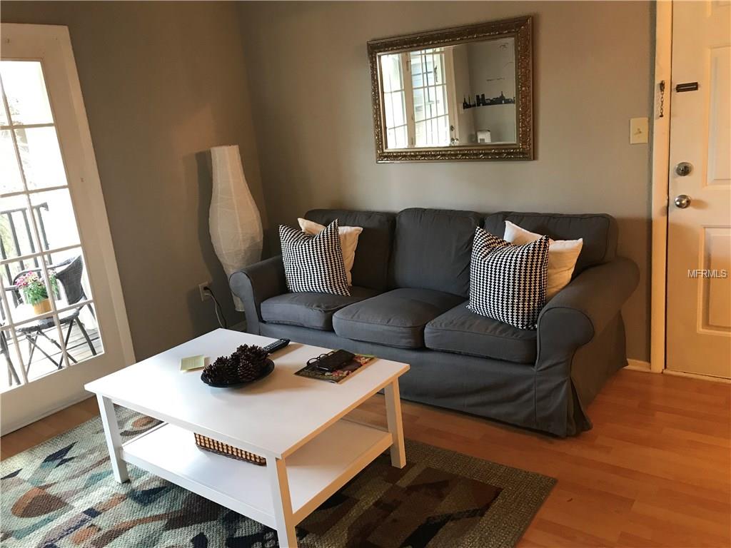 236 AFTON SQUARE, ALTAMONTE SPRINGS, Florida 32714, 1 Bedroom Bedrooms, 3 Rooms Rooms,1 BathroomBathrooms,Residential,For sale,AFTON,O5561780