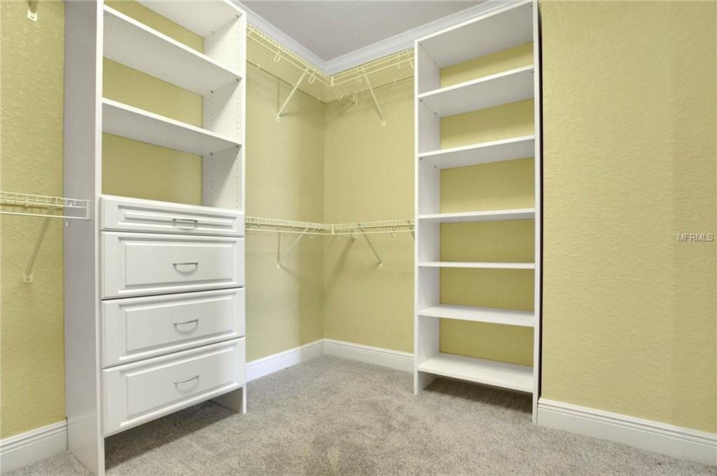 2240 LAKE ARIANA BOULEVARD, AUBURNDALE, Florida 33823, 4 Bedrooms Bedrooms, 6 Rooms Rooms,3 BathroomsBathrooms,Residential,For sale,LAKE ARIANA,P4716540