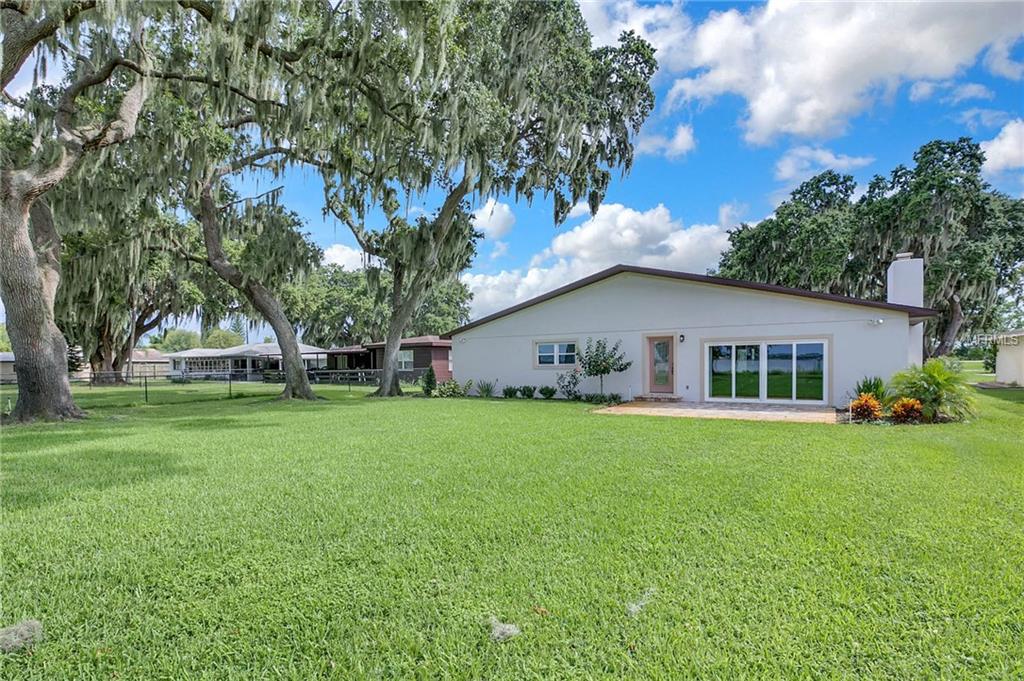 2240 LAKE ARIANA BOULEVARD, AUBURNDALE, Florida 33823, 4 Bedrooms Bedrooms, 6 Rooms Rooms,3 BathroomsBathrooms,Residential,For sale,LAKE ARIANA,P4716540