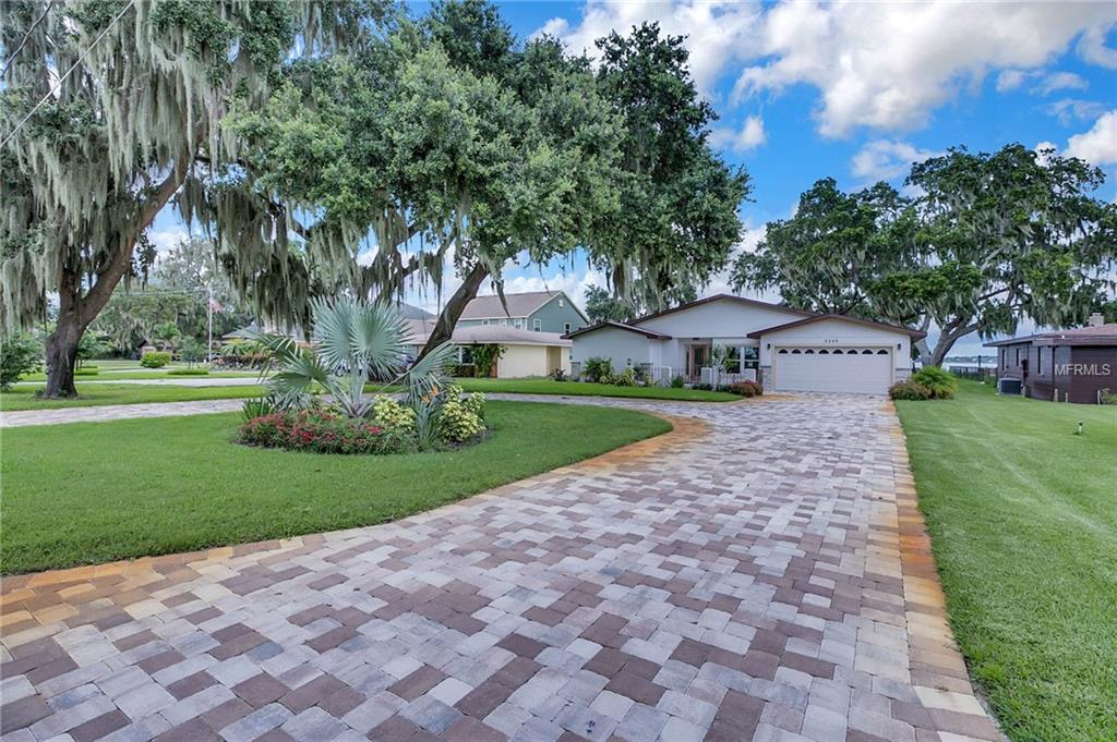 2240 LAKE ARIANA BOULEVARD, AUBURNDALE, Florida 33823, 4 Bedrooms Bedrooms, 6 Rooms Rooms,3 BathroomsBathrooms,Residential,For sale,LAKE ARIANA,P4716540