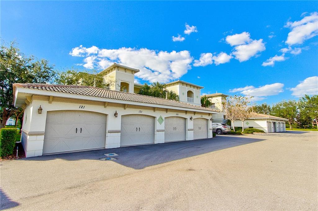 100 SAN LINO CIRCLE, VENICE, Florida 34292, 2 Bedrooms Bedrooms, 9 Rooms Rooms,2 BathroomsBathrooms,Residential,For sale,SAN LINO,N5914828