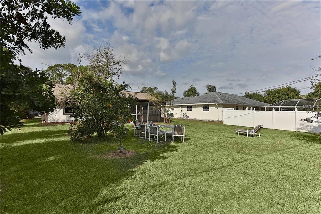 2426 HAVEN STREET, PORT CHARLOTTE, Florida 33948, 2 Bedrooms Bedrooms, 7 Rooms Rooms,2 BathroomsBathrooms,Residential,For sale,HAVEN,C7246621