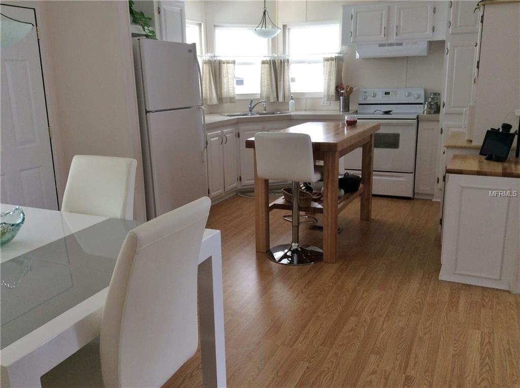 3130 HICKORY DRIVE, WESLEY CHAPEL, Florida 33543, 2 Bedrooms Bedrooms, 6 Rooms Rooms,2 BathroomsBathrooms,Residential,For sale,HICKORY,E2205575