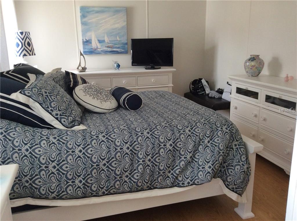 3130 HICKORY DRIVE, WESLEY CHAPEL, Florida 33543, 2 Bedrooms Bedrooms, 6 Rooms Rooms,2 BathroomsBathrooms,Residential,For sale,HICKORY,E2205575