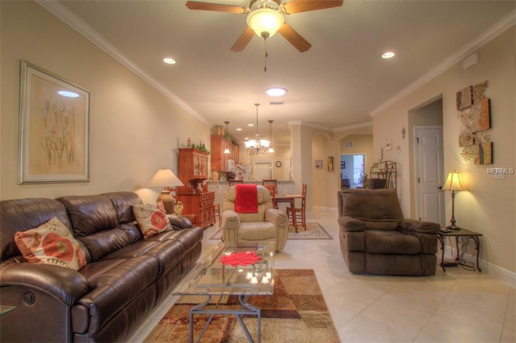 444 SENECA FALLS DRIVE, APOLLO BEACH, Florida 33572, 2 Bedrooms Bedrooms, 7 Rooms Rooms,2 BathroomsBathrooms,Residential,For sale,SENECA FALLS,T2922498