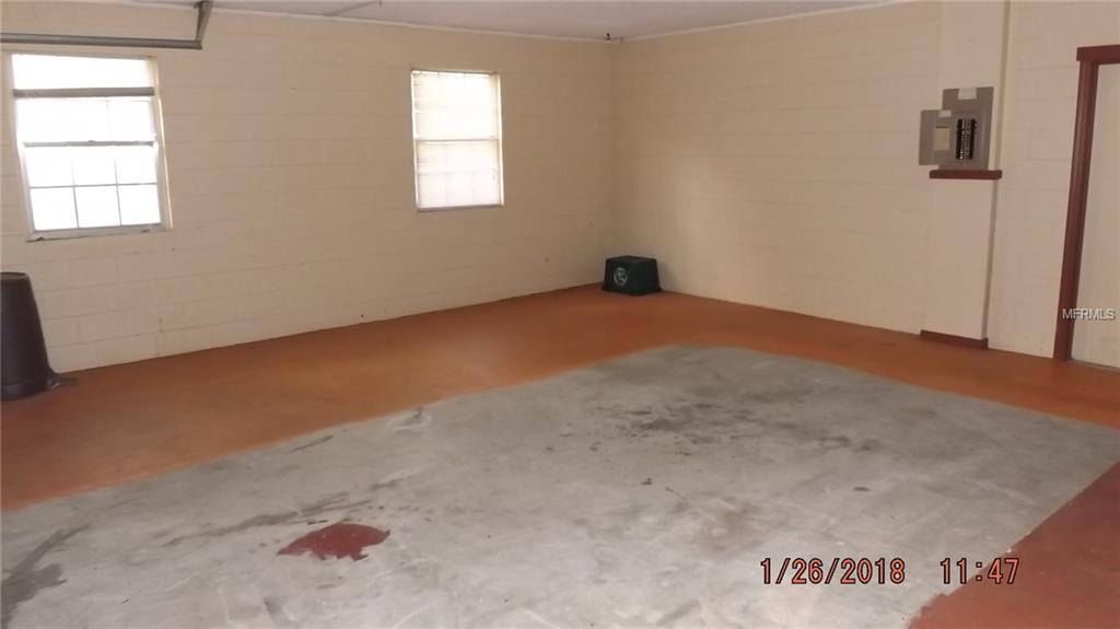 966 SEQUOIA DRIVE, WINTER SPRINGS, Florida 32708, 4 Bedrooms Bedrooms, 3 Rooms Rooms,2 BathroomsBathrooms,Residential,For sale,SEQUOIA,O5559314