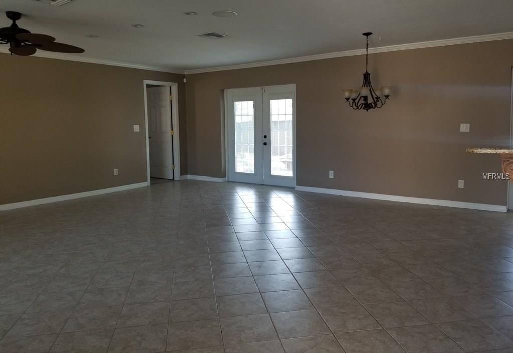 2406 TIMBERCREST CIRCLE E, CLEARWATER, Florida 33763, 3 Bedrooms Bedrooms, 5 Rooms Rooms,2 BathroomsBathrooms,Residential,For sale,TIMBERCREST,U7846324