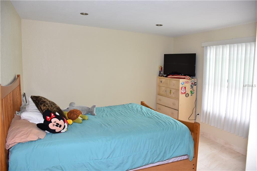 1937 COCOANUT AVENUE, SARASOTA, Florida 34234, 3 Bedrooms Bedrooms, 6 Rooms Rooms,2 BathroomsBathrooms,Residential,For sale,COCOANUT,A4209080