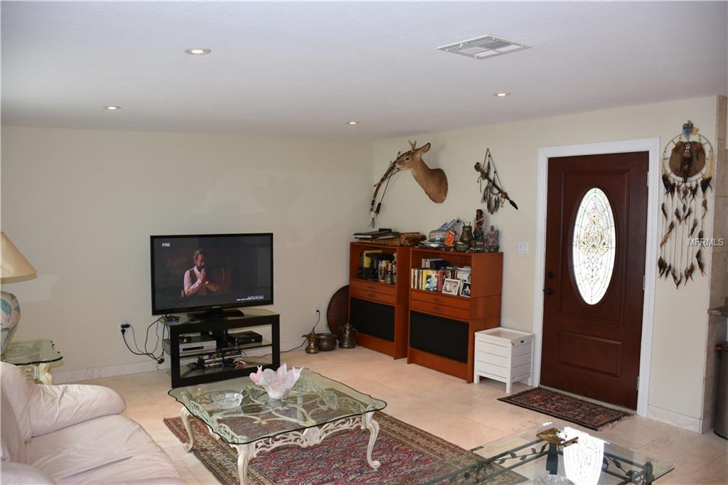 1937 COCOANUT AVENUE, SARASOTA, Florida 34234, 3 Bedrooms Bedrooms, 6 Rooms Rooms,2 BathroomsBathrooms,Residential,For sale,COCOANUT,A4209080