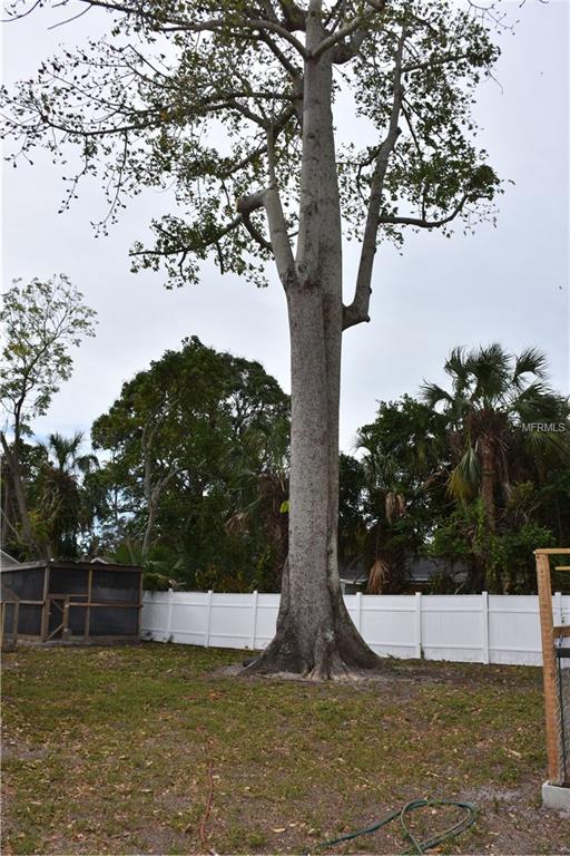 1937 COCOANUT AVENUE, SARASOTA, Florida 34234, 3 Bedrooms Bedrooms, 6 Rooms Rooms,2 BathroomsBathrooms,Residential,For sale,COCOANUT,A4209080