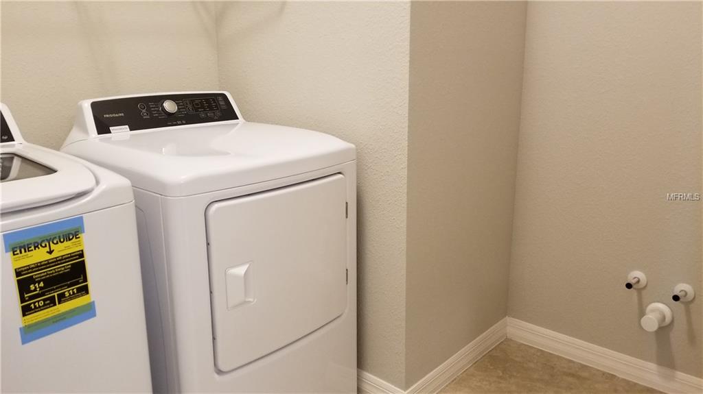 1627 HAWKSBILL LANE, SAINT CLOUD, Florida 34771, 3 Bedrooms Bedrooms, 9 Rooms Rooms,3 BathroomsBathrooms,Residential,For sale,HAWKSBILL,O5560734