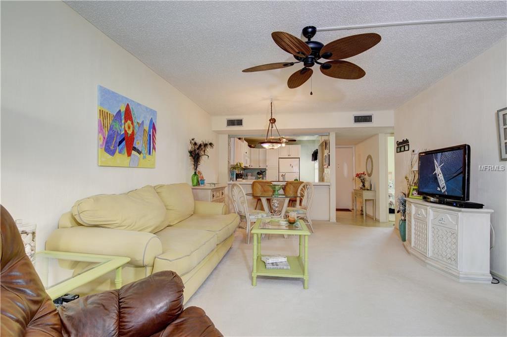 14130 ROSEMARY LANE, LARGO, Florida 33774, 2 Bedrooms Bedrooms, 3 Rooms Rooms,1 BathroomBathrooms,Residential,For sale,ROSEMARY,U7847245