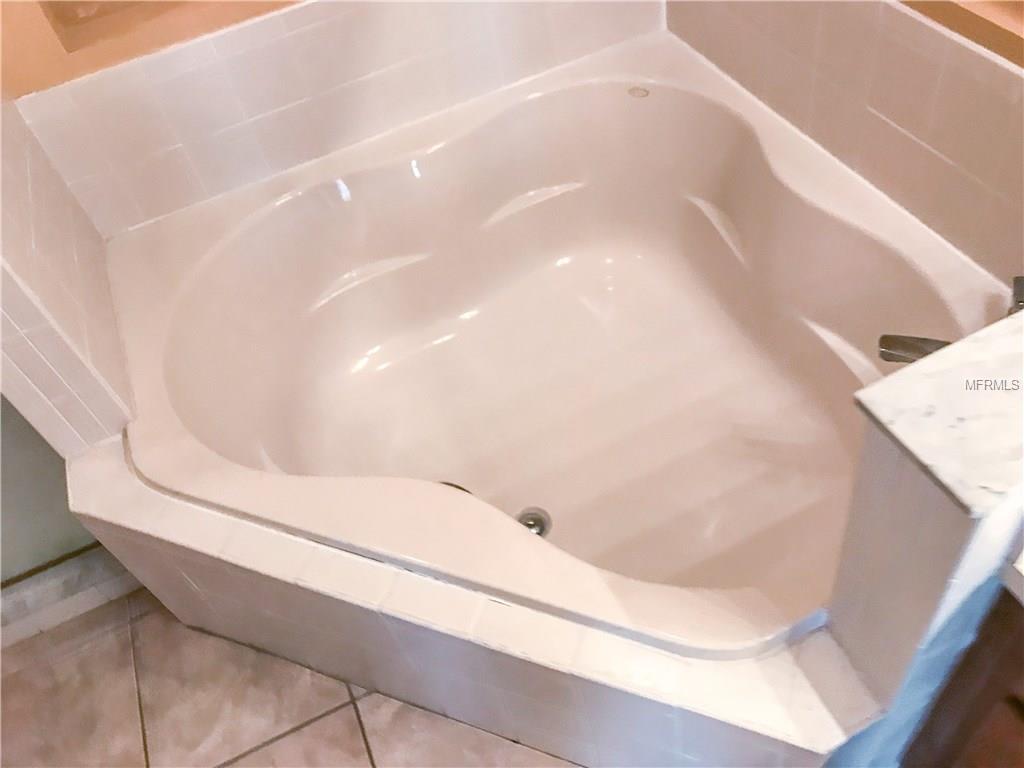 5729 LAKE CHAMPLAIN DRIVE, ORLANDO, Florida 32829, 4 Bedrooms Bedrooms, 8 Rooms Rooms,2 BathroomsBathrooms,Residential,For sale,LAKE CHAMPLAIN,S4857054