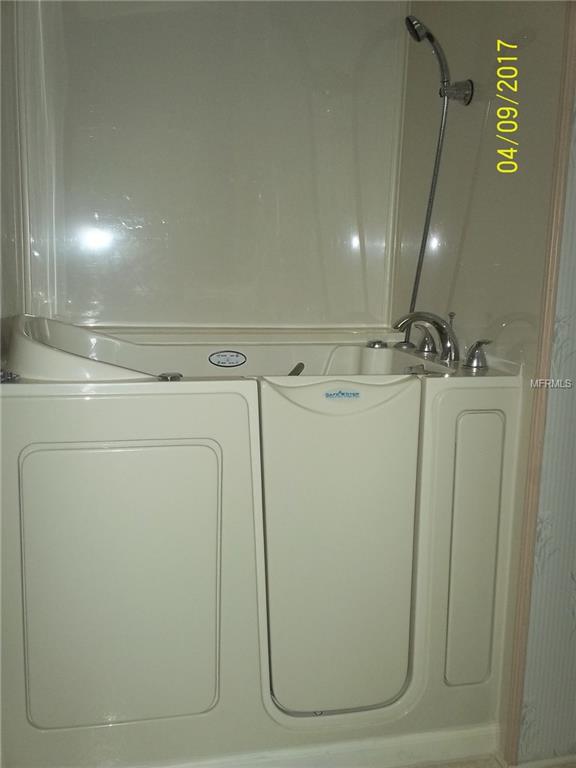 RIVERVIEW, Florida 33569, 2 Bedrooms Bedrooms, 6 Rooms Rooms,2 BathroomsBathrooms,Residential,For sale,T2875686