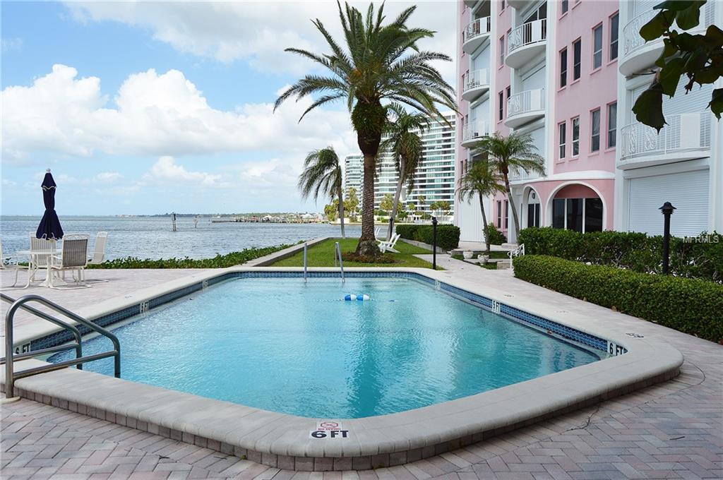 37 SUNSET DRIVE, SARASOTA, Florida 34236, 2 Bedrooms Bedrooms, 4 Rooms Rooms,2 BathroomsBathrooms,Residential,For sale,SUNSET,A4198187