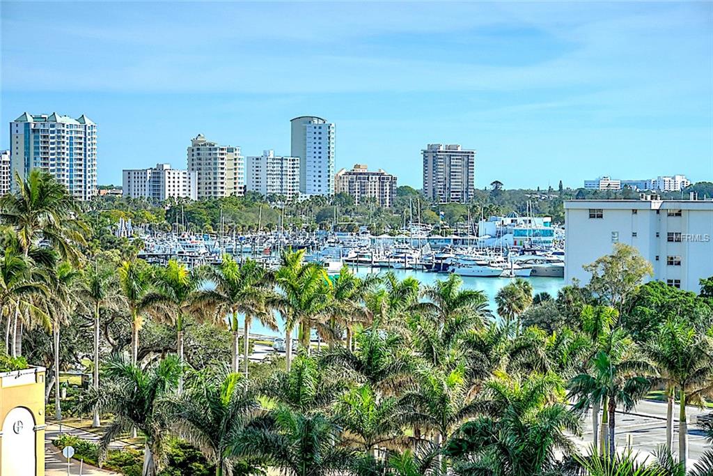 37 SUNSET DRIVE, SARASOTA, Florida 34236, 2 Bedrooms Bedrooms, 4 Rooms Rooms,2 BathroomsBathrooms,Residential,For sale,SUNSET,A4198187