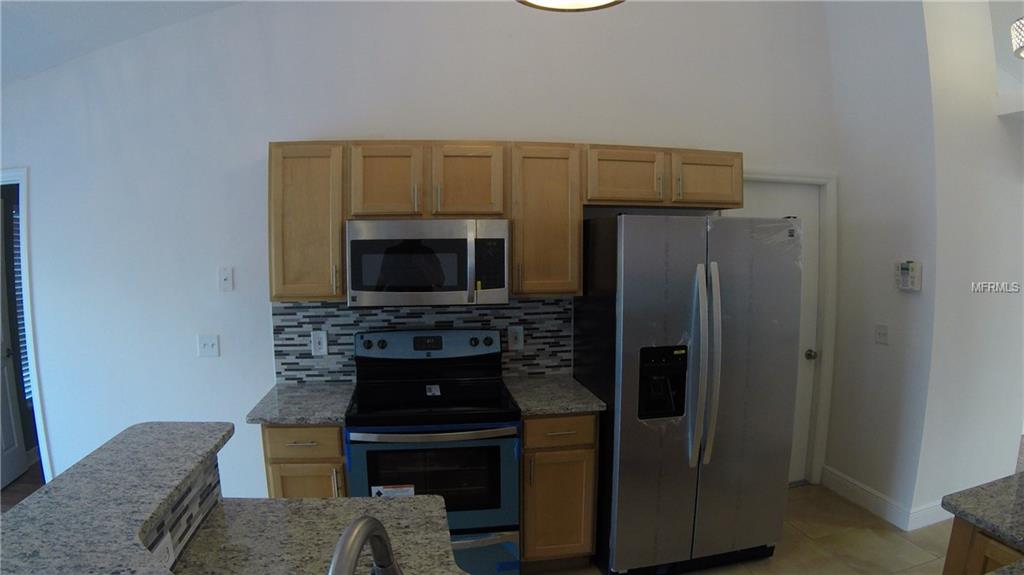 196 KENLAKE DRIVE, DELTONA, Florida 32738, 4 Bedrooms Bedrooms, 7 Rooms Rooms,2 BathroomsBathrooms,Residential,For sale,KENLAKE,O5543967