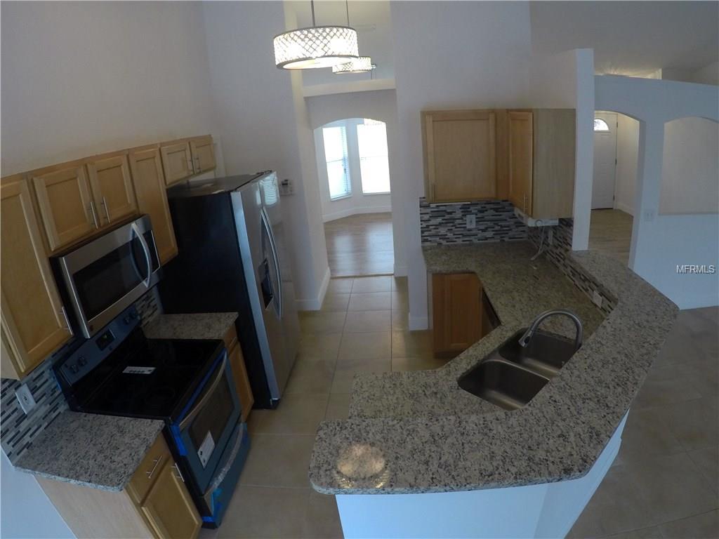 196 KENLAKE DRIVE, DELTONA, Florida 32738, 4 Bedrooms Bedrooms, 7 Rooms Rooms,2 BathroomsBathrooms,Residential,For sale,KENLAKE,O5543967