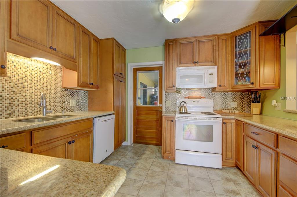 6132 9TH AVENUE N, ST PETERSBURG, Florida 33710, 3 Bedrooms Bedrooms, 5 Rooms Rooms,1 BathroomBathrooms,Residential,For sale,9TH,U7838528