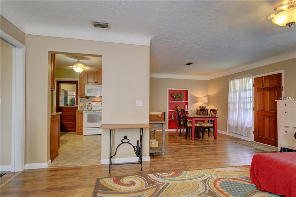 6132 9TH AVENUE N, ST PETERSBURG, Florida 33710, 3 Bedrooms Bedrooms, 5 Rooms Rooms,1 BathroomBathrooms,Residential,For sale,9TH,U7838528