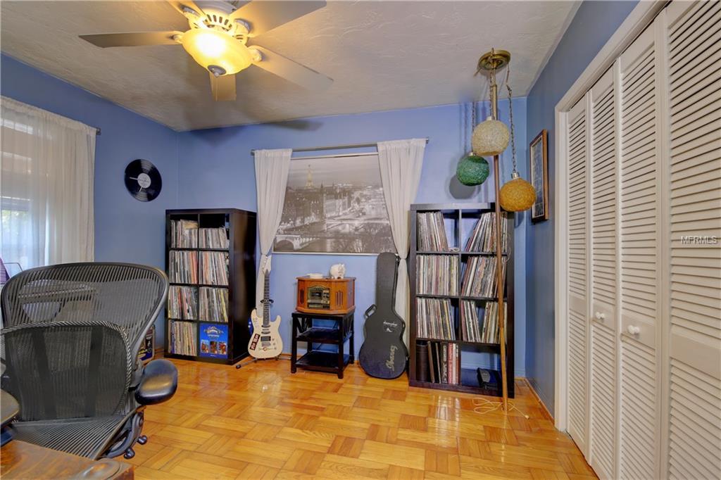 6132 9TH AVENUE N, ST PETERSBURG, Florida 33710, 3 Bedrooms Bedrooms, 5 Rooms Rooms,1 BathroomBathrooms,Residential,For sale,9TH,U7838528