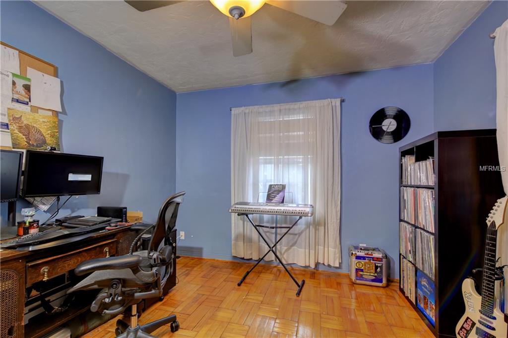 6132 9TH AVENUE N, ST PETERSBURG, Florida 33710, 3 Bedrooms Bedrooms, 5 Rooms Rooms,1 BathroomBathrooms,Residential,For sale,9TH,U7838528