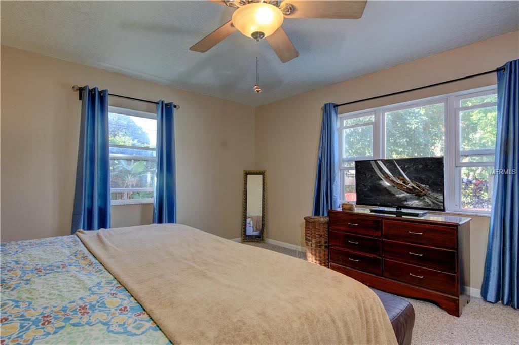 6132 9TH AVENUE N, ST PETERSBURG, Florida 33710, 3 Bedrooms Bedrooms, 5 Rooms Rooms,1 BathroomBathrooms,Residential,For sale,9TH,U7838528