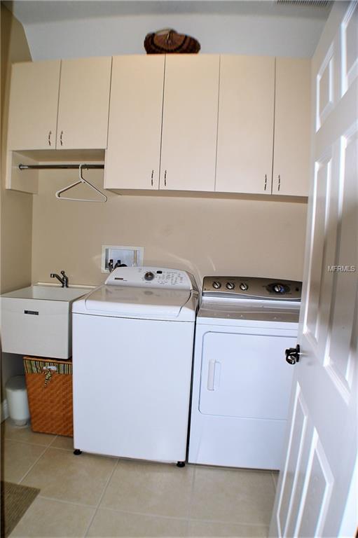 12601 SAN BLAS LOOP, LARGO, Florida 33774, 3 Bedrooms Bedrooms, 3 Rooms Rooms,2 BathroomsBathrooms,Residential,For sale,SAN BLAS,U7839925