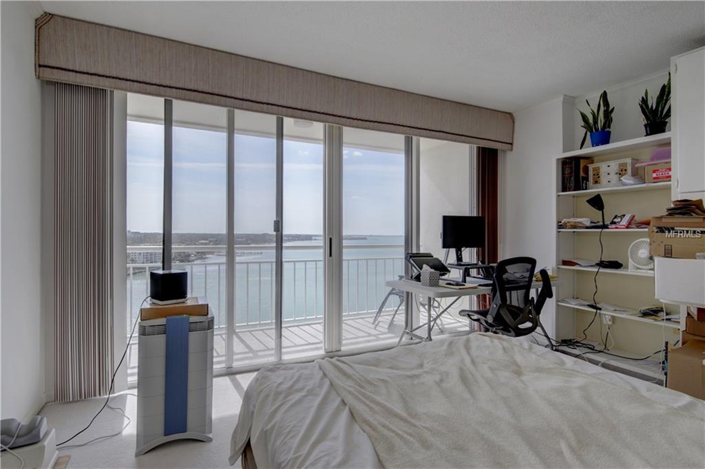 100 PIERCE STREET, CLEARWATER, Florida 33756, 2 Bedrooms Bedrooms, 5 Rooms Rooms,2 BathroomsBathrooms,Residential,For sale,PIERCE,U7845562