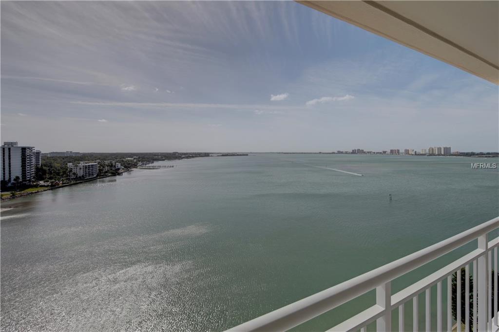 100 PIERCE STREET, CLEARWATER, Florida 33756, 2 Bedrooms Bedrooms, 5 Rooms Rooms,2 BathroomsBathrooms,Residential,For sale,PIERCE,U7845562