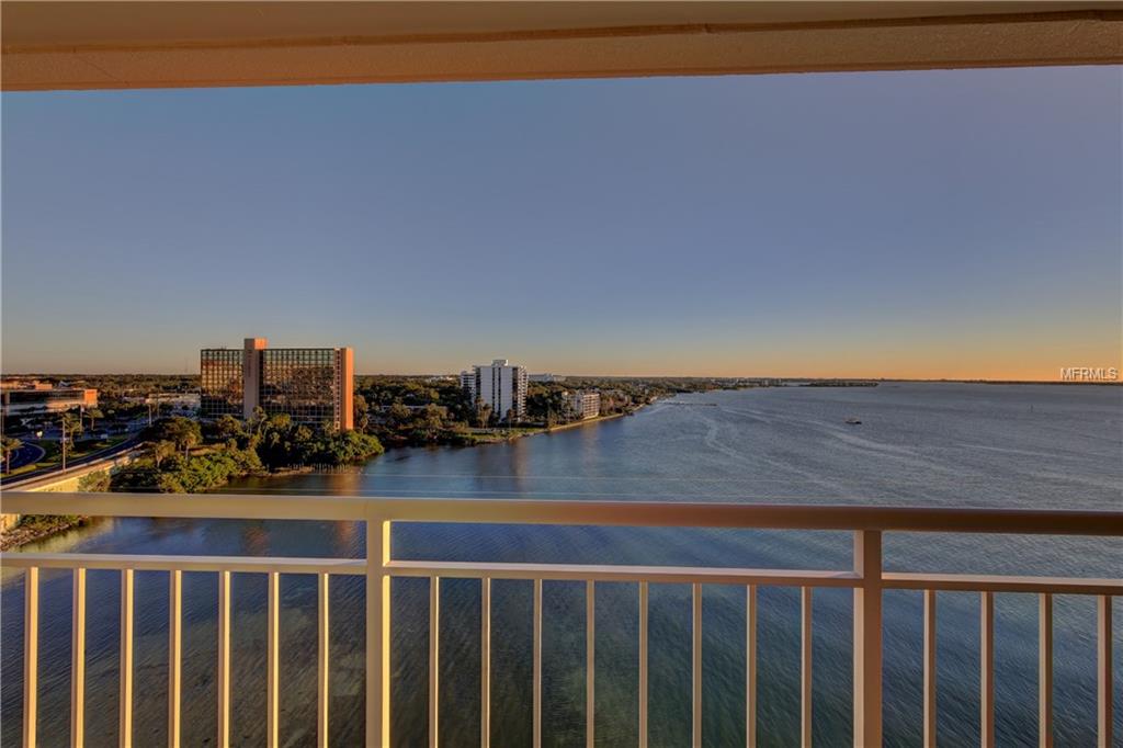 100 PIERCE STREET, CLEARWATER, Florida 33756, 2 Bedrooms Bedrooms, 5 Rooms Rooms,2 BathroomsBathrooms,Residential,For sale,PIERCE,U7845562