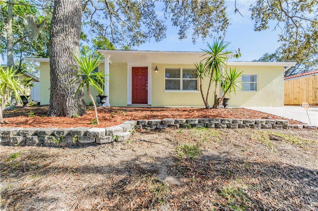 9910 RAINBOW LANE, PORT RICHEY, Florida 34668, 3 Bedrooms Bedrooms, 3 Rooms Rooms,2 BathroomsBathrooms,Residential,For sale,RAINBOW,T2925917