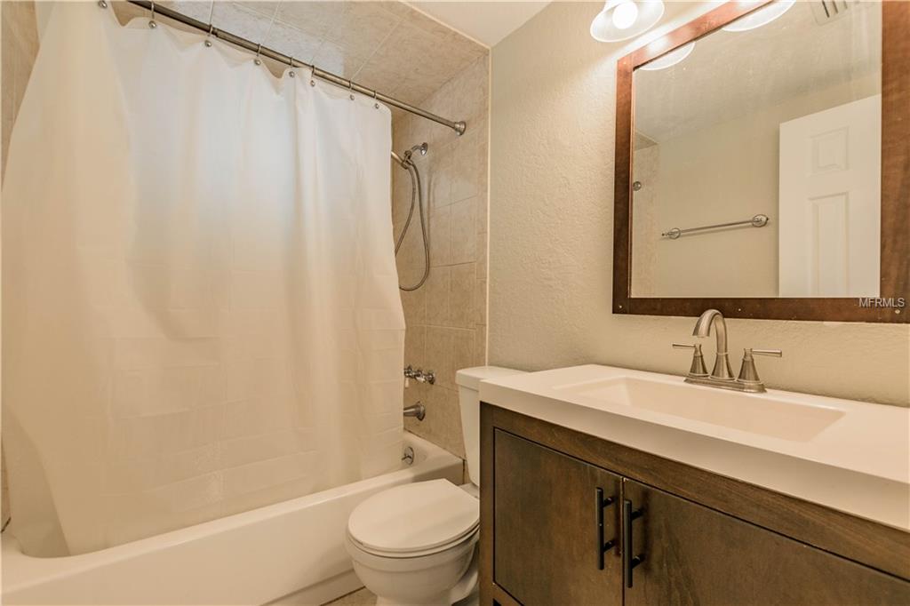 9910 RAINBOW LANE, PORT RICHEY, Florida 34668, 3 Bedrooms Bedrooms, 3 Rooms Rooms,2 BathroomsBathrooms,Residential,For sale,RAINBOW,T2925917