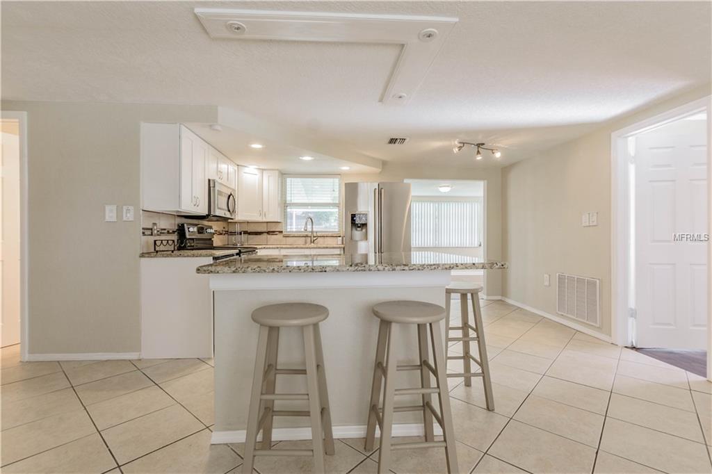 9910 RAINBOW LANE, PORT RICHEY, Florida 34668, 3 Bedrooms Bedrooms, 3 Rooms Rooms,2 BathroomsBathrooms,Residential,For sale,RAINBOW,T2925917