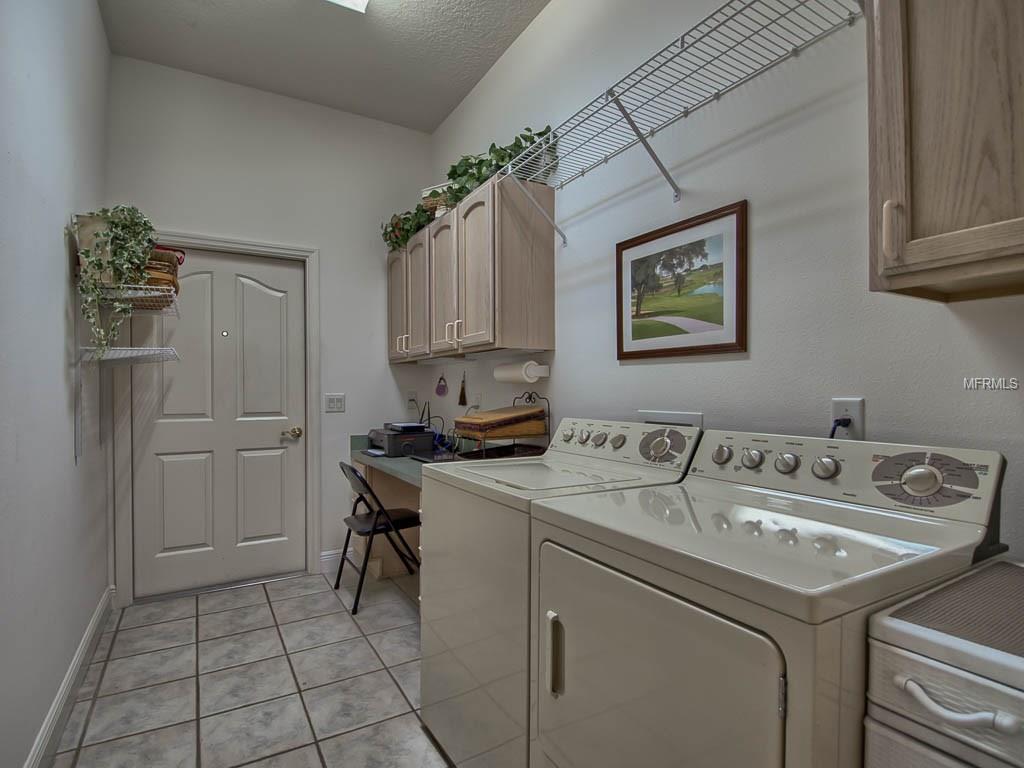 2969 HILLSIDE LANE, THE VILLAGES, Florida 32162, 3 Bedrooms Bedrooms, 8 Rooms Rooms,2 BathroomsBathrooms,Residential,For sale,HILLSIDE,G4852731