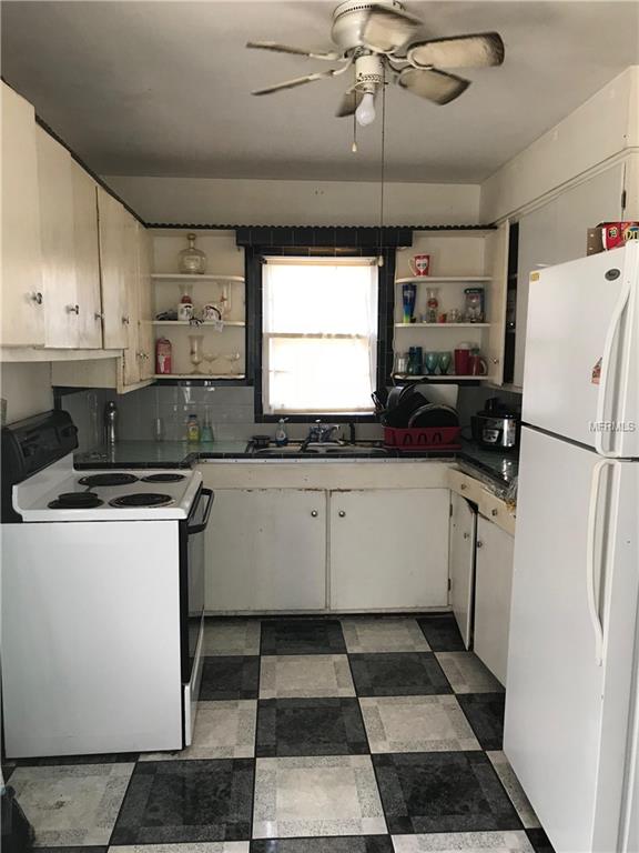 1504 N BURTON STREET, PLANT CITY, Florida 33563, 2 Bedrooms Bedrooms, 4 Rooms Rooms,1 BathroomBathrooms,Residential,For sale,BURTON,T2928408