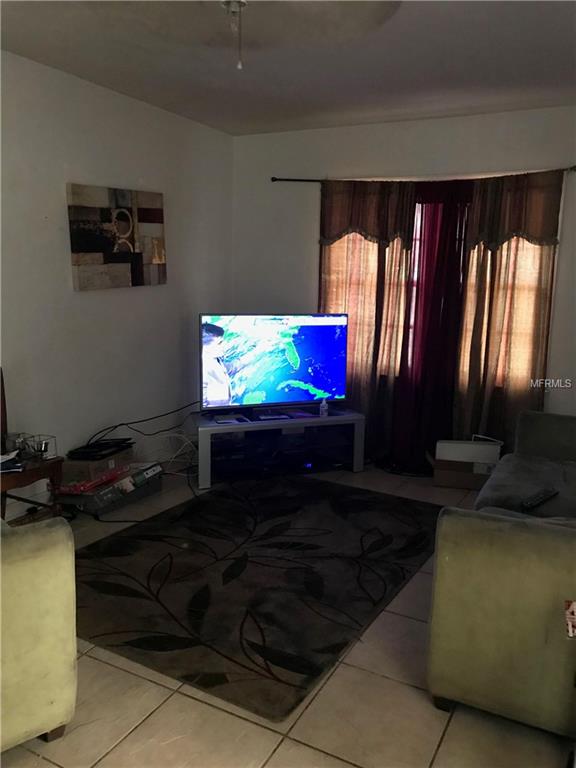 1504 N BURTON STREET, PLANT CITY, Florida 33563, 2 Bedrooms Bedrooms, 4 Rooms Rooms,1 BathroomBathrooms,Residential,For sale,BURTON,T2928408