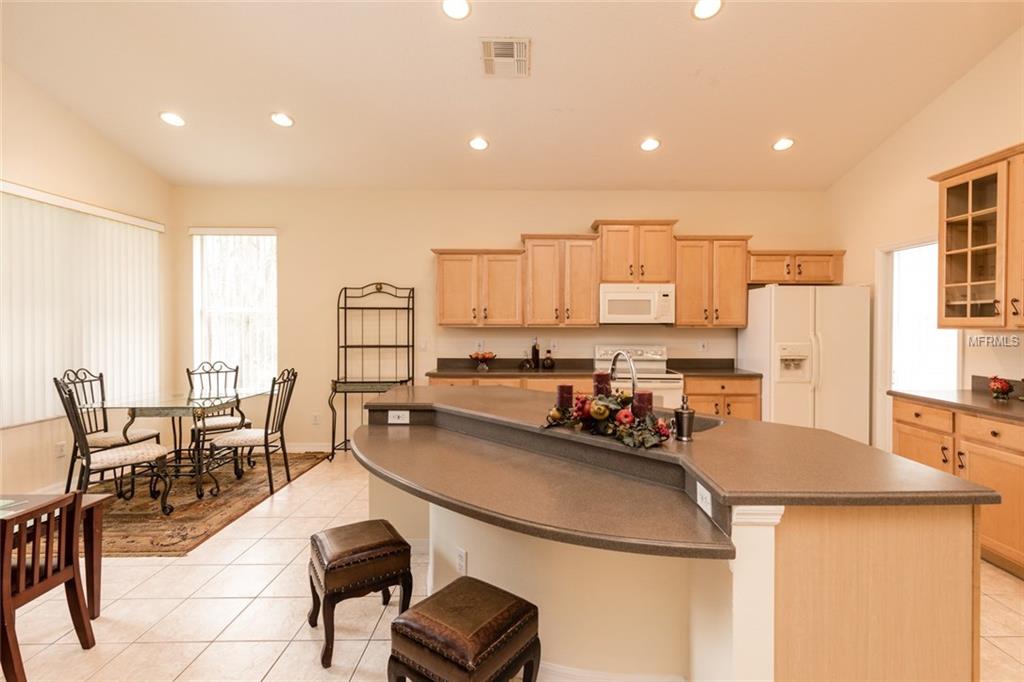 11610 GREENSLEEVE AVENUE, TAMPA, Florida 33626, 3 Bedrooms Bedrooms, 3 Rooms Rooms,2 BathroomsBathrooms,Residential,For sale,GREENSLEEVE,U7826936