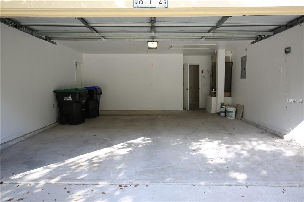 812 TOWERING OAK WAY APOPKA, Florida 32712, 3 Bedrooms Bedrooms, 8 Rooms Rooms,2 BathroomsBathrooms,Residential,For sale,TOWERING OAK,O5553124