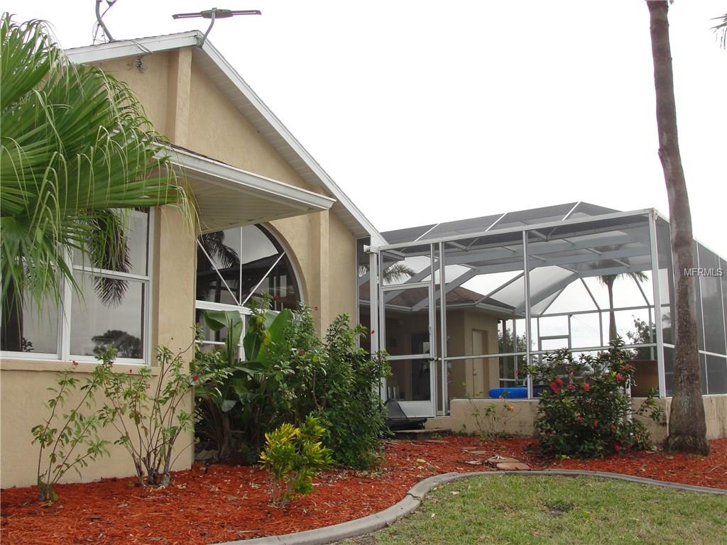 8228 BURWELL CIRCLE, PORT CHARLOTTE, Florida 33981, 3 Bedrooms Bedrooms, 8 Rooms Rooms,2 BathroomsBathrooms,Residential,For sale,BURWELL,C7247407