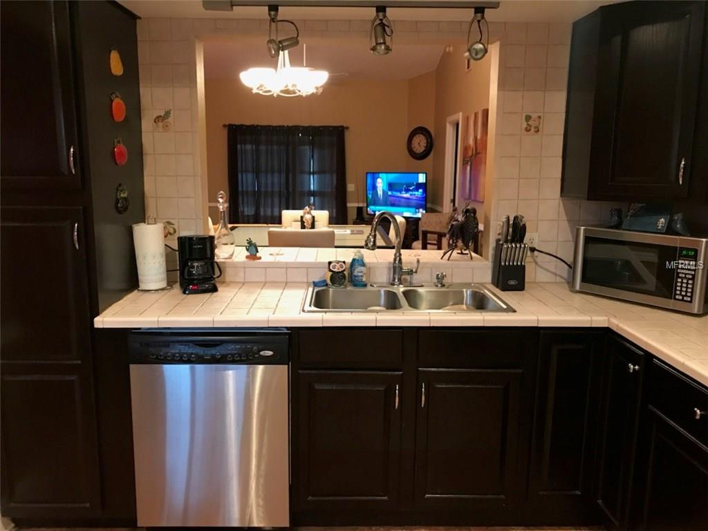 2952 CLUBVIEW DRIVE, ORLANDO, Florida 32822, 2 Bedrooms Bedrooms, 5 Rooms Rooms,2 BathroomsBathrooms,Residential,For sale,CLUBVIEW,S4855957