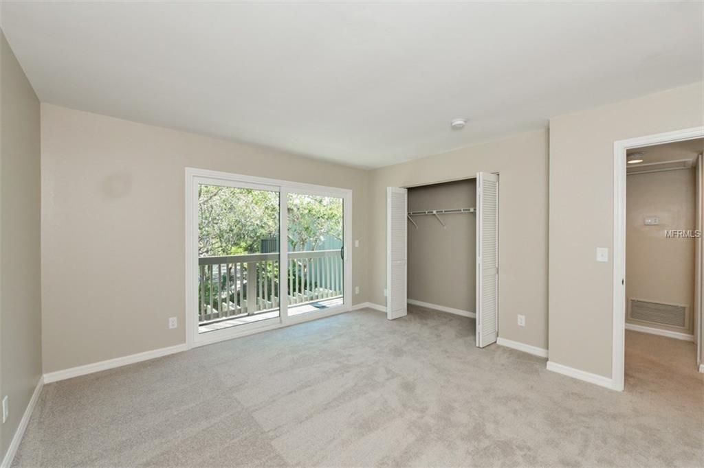 1376 LANDINGS POINT, SARASOTA, Florida 34231, 3 Bedrooms Bedrooms, 7 Rooms Rooms,2 BathroomsBathrooms,Residential,For sale,LANDINGS,A4209340