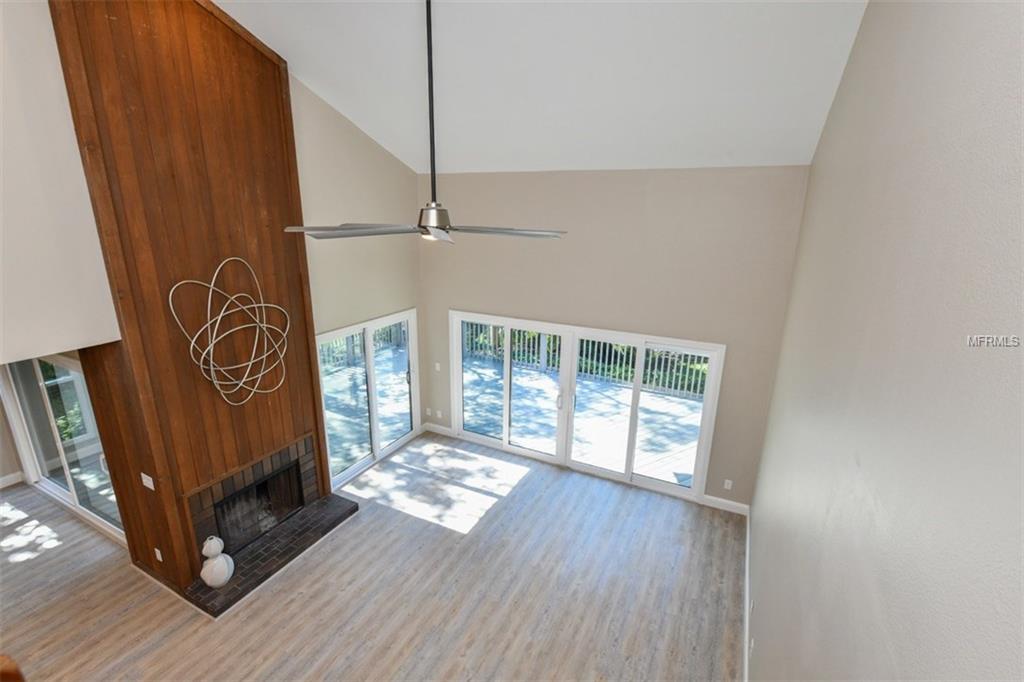 1376 LANDINGS POINT, SARASOTA, Florida 34231, 3 Bedrooms Bedrooms, 7 Rooms Rooms,2 BathroomsBathrooms,Residential,For sale,LANDINGS,A4209340